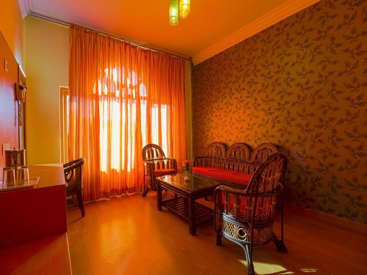 Готель The Byke Sunshine Grand Уті Екстер'єр фото